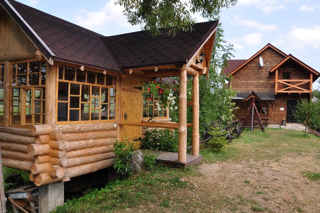 Bozhena Otel Mykulychyn Dış mekan fotoğraf