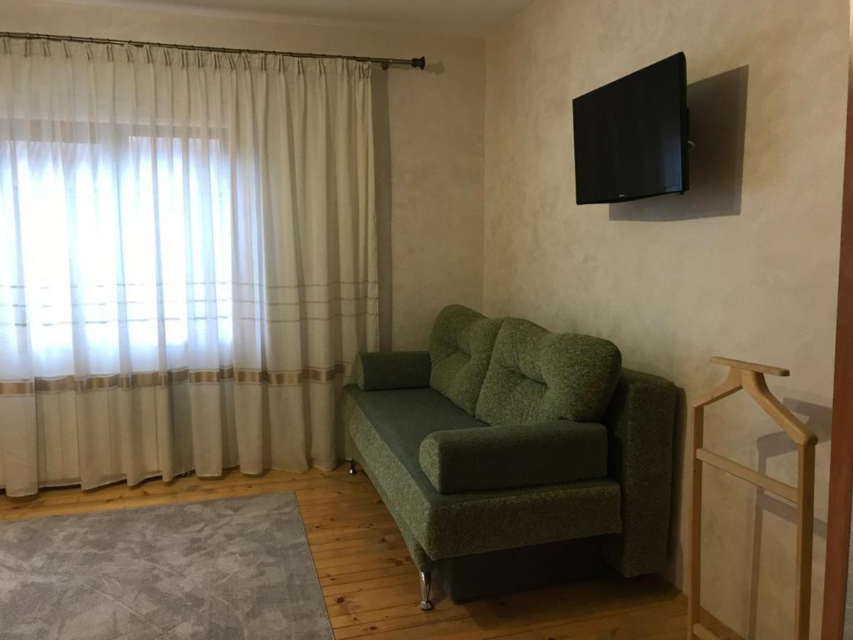 Bozhena Otel Mykulychyn Dış mekan fotoğraf